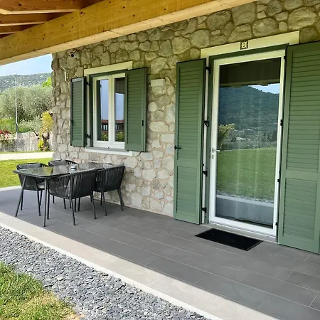 Val Mora Bio *