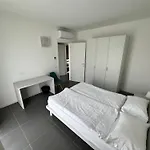 Val Mora Bio